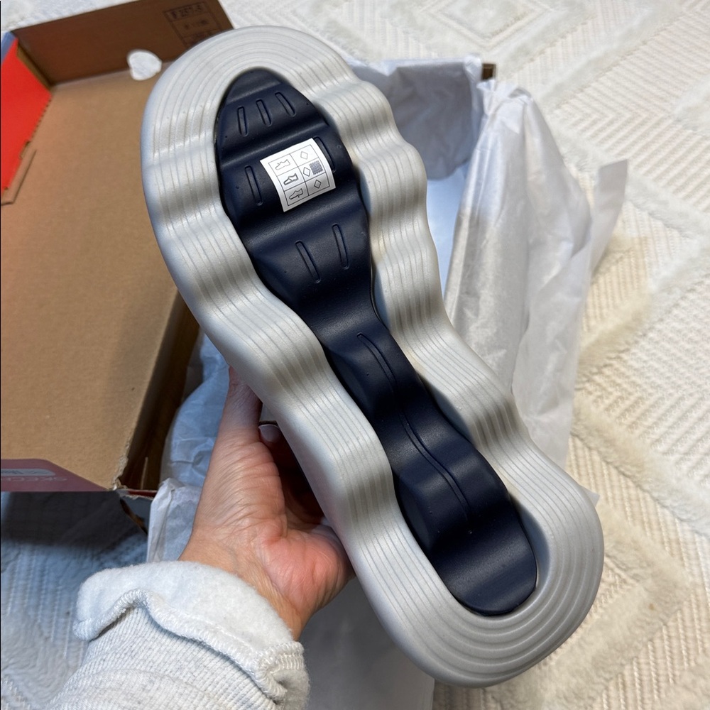 Skechers - GO WALK Massage Fit Sandal Sandals - Picture 2 of 5
